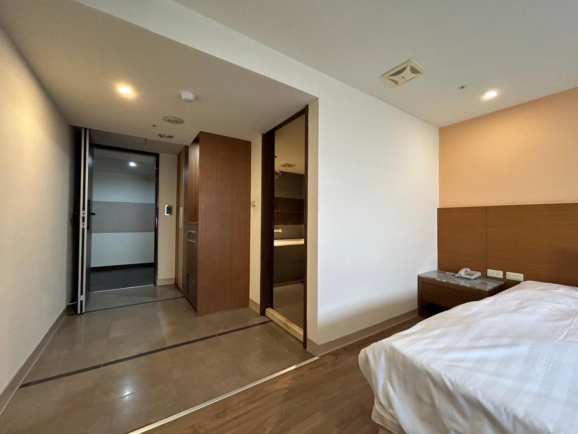 Yoai Nemuru Inn Тайнань Экстерьер фото